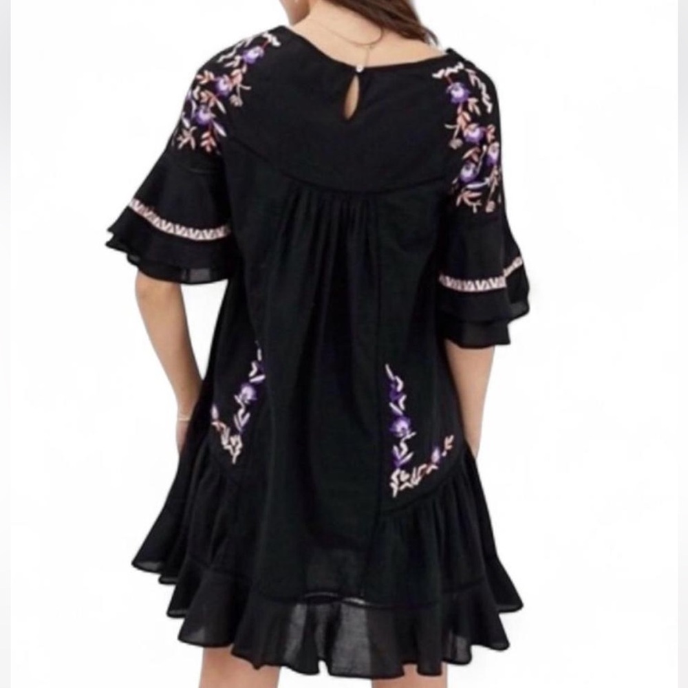 Free People Women's Size Small Black Dress Ruffles Floral Embroidered Boho - Picture 2 of 5